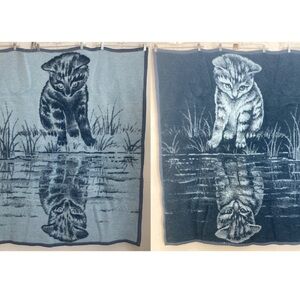 TAC BLANKET Cat Kitten in Field Blue Made USA VINTAGE RARE Similar 2 San Marcos